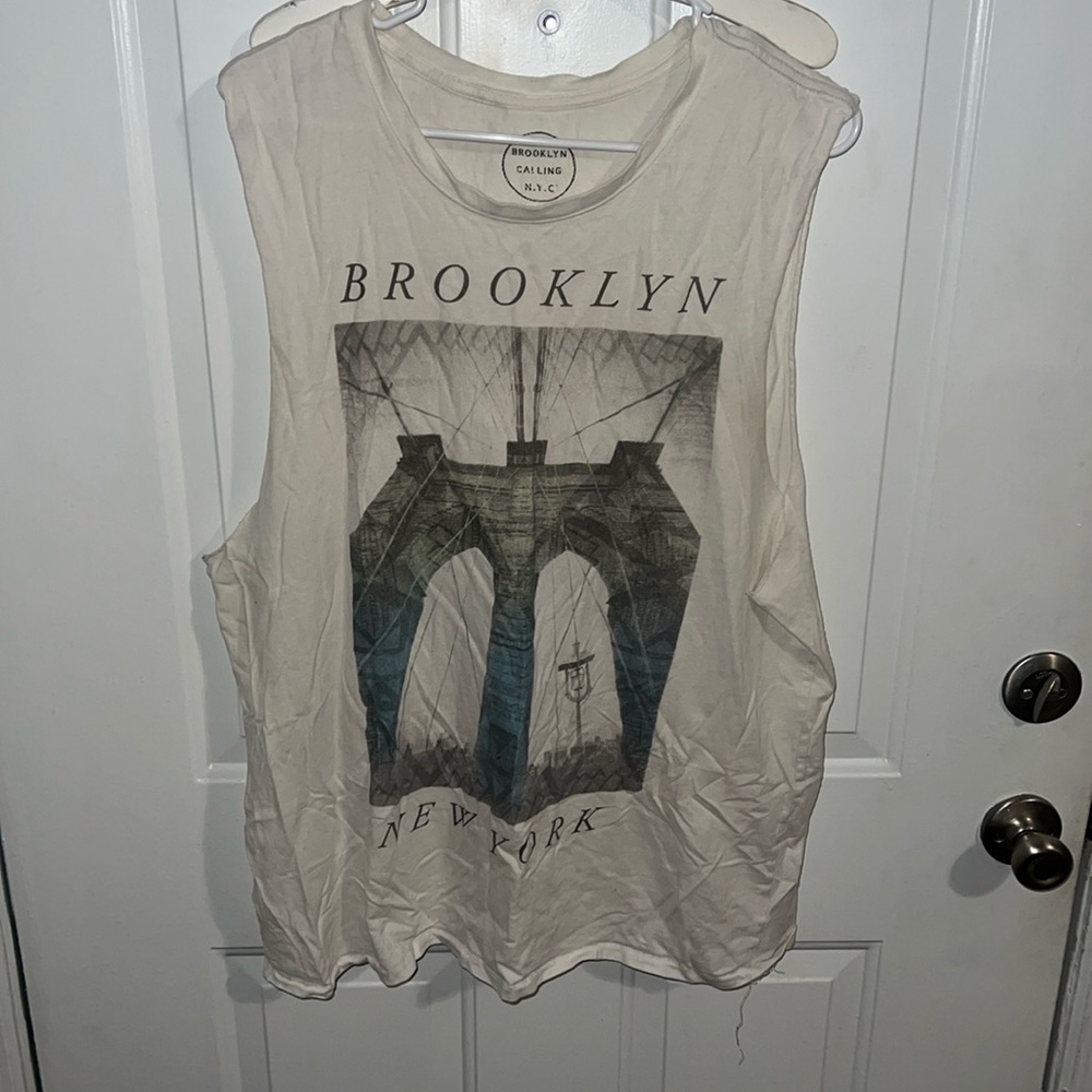 Aero muscle tank